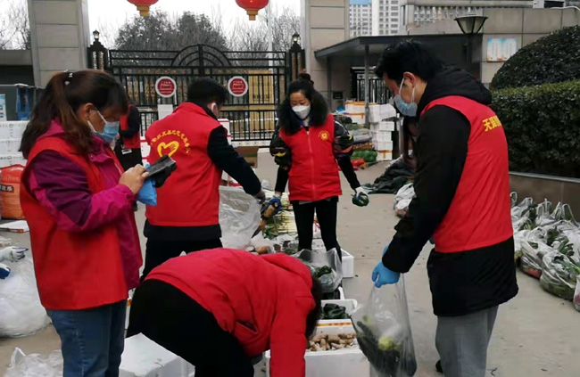 西安航天基地：疫情当前 志愿者服务队在行动